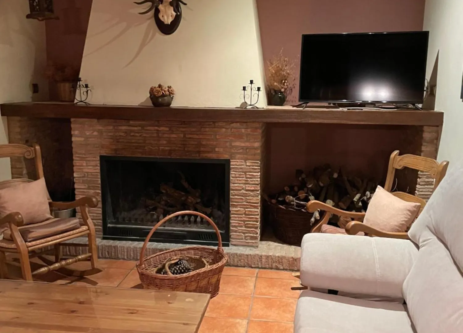 Hostal Vivienda Turística Rural Casa Camilo Segura de la Sierra 0*,  España