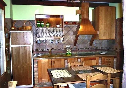 Hostal Vivienda Turística Rural Casa Camilo Segura de la Sierra España